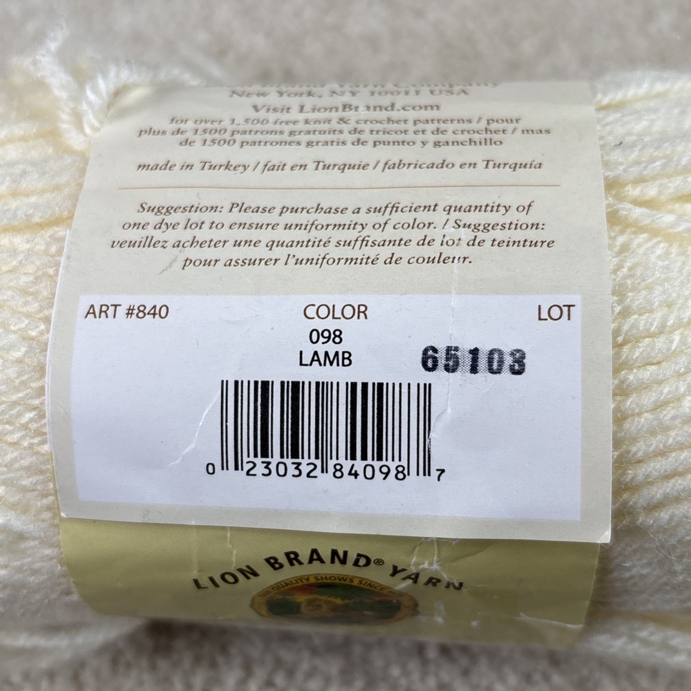 LION BRAND Yarn Vanna's Choice Baby Lamb Ivory light Yellow - Picture 3 of 7